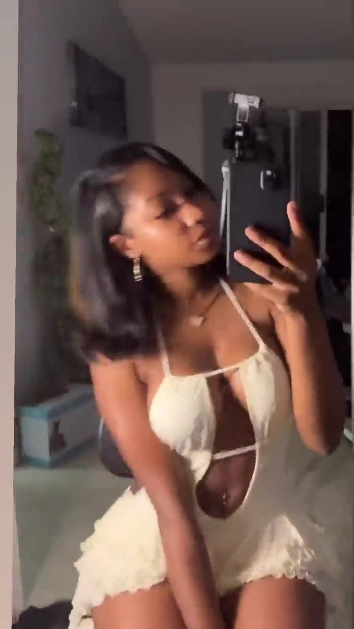 Cooking with kya Her Erotic Big Boobs Video Trending Onlyfans