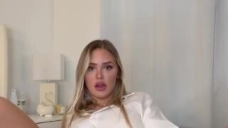 Itsbabytana aka Tanababyxo she play pussy with dildo onlyfans trending