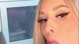 Msdami blowjob from a beautiful teengirl